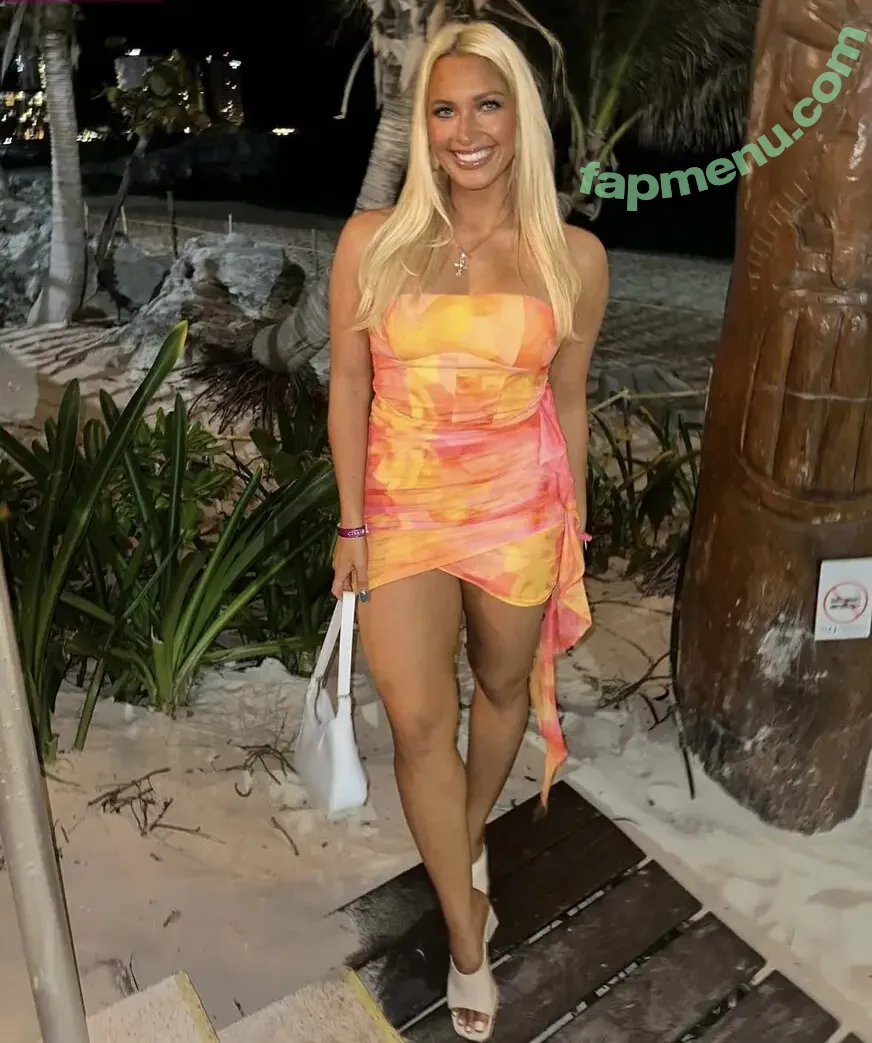 hannawilliford nude photo #0018 (hannawilliford)