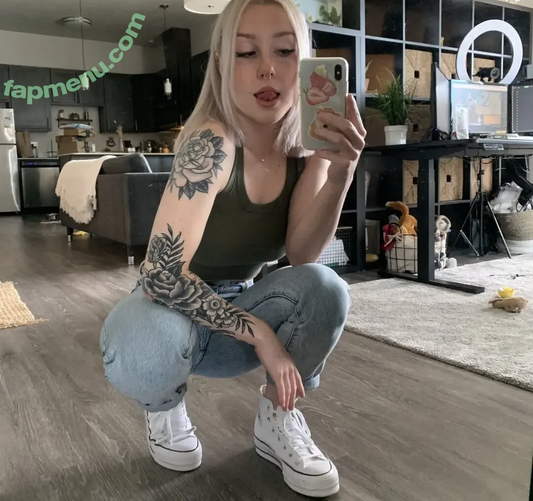 Hanner nude photo #0001 (Hanner)