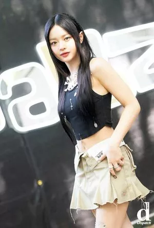Hanni Pham / Hannijeans / newjeans_official nude photo #0007