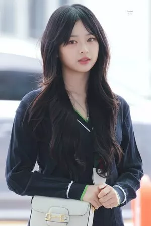 Hanni Pham / Hannijeans / newjeans_official nude photo #0033