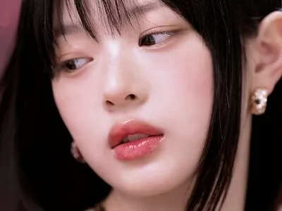 Hanni Pham / Hannijeans / newjeans_official nude photo #0090