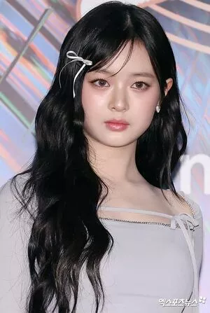 Hanni Pham / Hannijeans / newjeans_official nude photo #0111