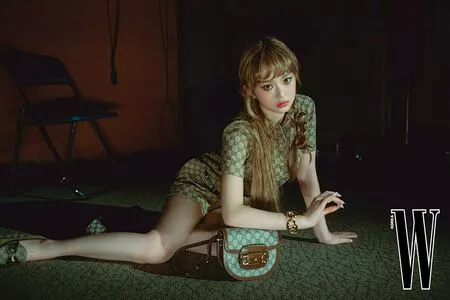 Hanni Pham / Hannijeans / newjeans_official nude photo #0129