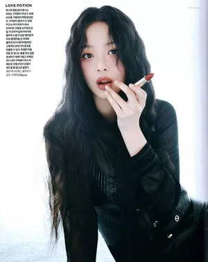 Hanni Pham / Hannijeans / newjeans_official nude photo #0158