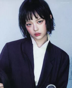 Hanni Pham / Hannijeans / newjeans_official nude photo #0221