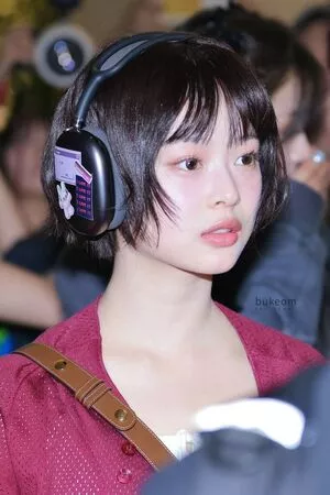 Hanni Pham / Hannijeans / newjeans_official nude photo #0234