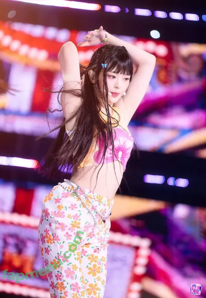 Hanni Pham nude photo #0005 (Hannijeans / newjeans_official)