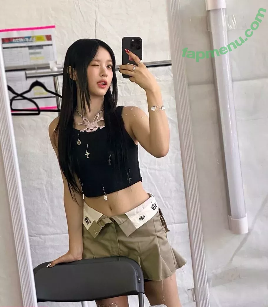 Hanni Pham nude photo #0021 (Hannijeans / newjeans_official)