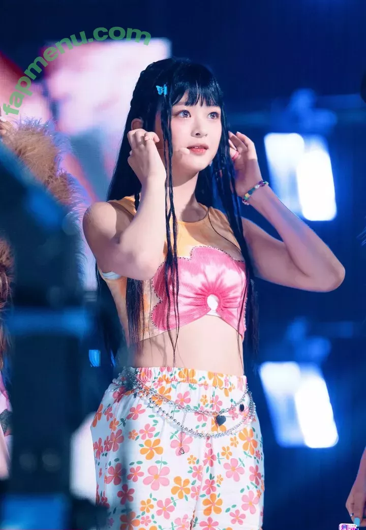 Hanni Pham nude photo #0027 (Hannijeans / newjeans_official)