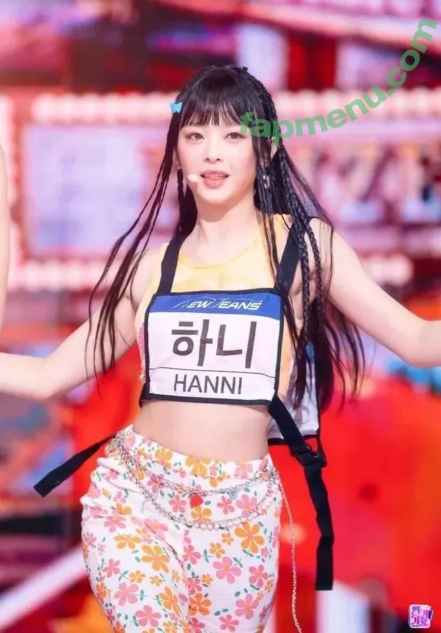 Hanni Pham nude photo #0042 (Hannijeans / newjeans_official)
