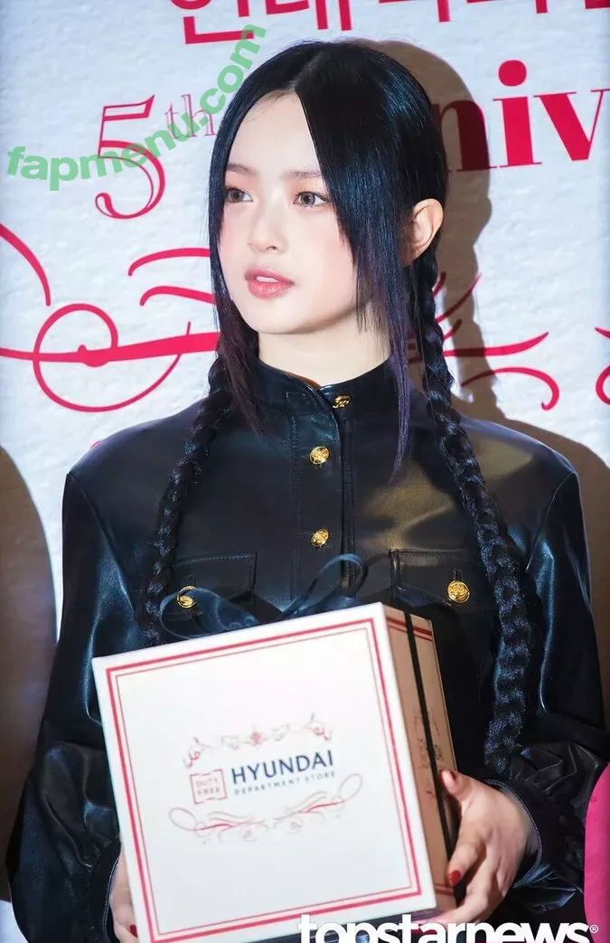 Hanni Pham nude photo #0051 (Hannijeans / newjeans_official)