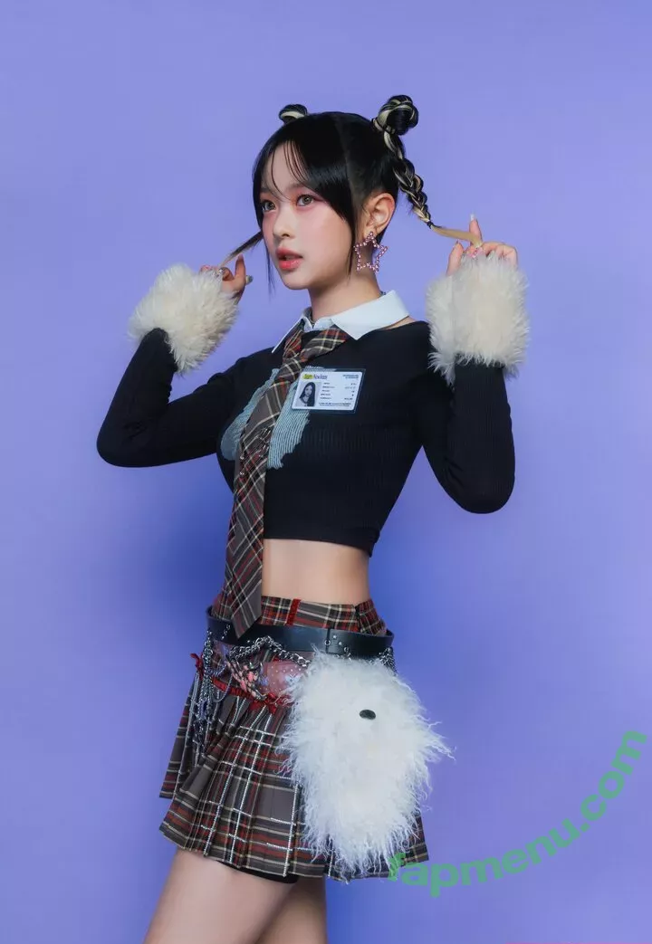 Hanni Pham nude photo #0075 (Hannijeans / newjeans_official)