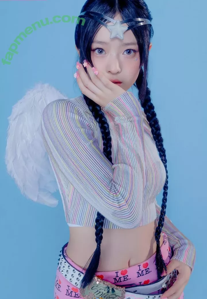 Hanni Pham nude photo #0097 (Hannijeans / newjeans_official)