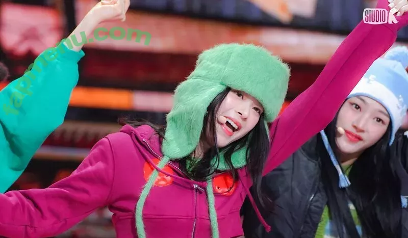 Hanni Pham nude photo #0103 (Hannijeans / newjeans_official)