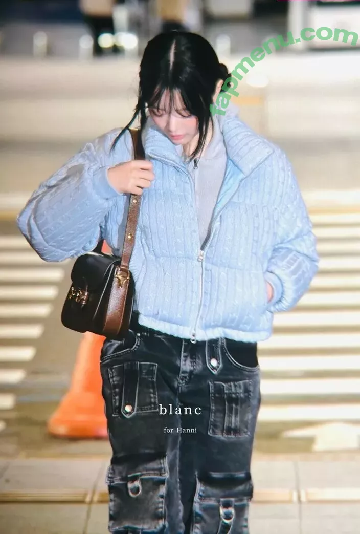 Hanni Pham nude photo #0106 (Hannijeans / newjeans_official)