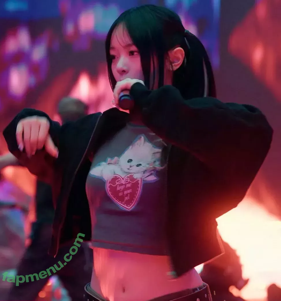 Hanni Pham nude photo #0174 (Hannijeans / newjeans_official)