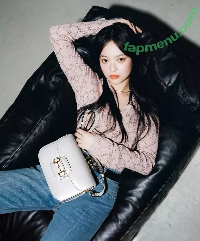 Hanni Pham nude photo #0218 (Hannijeans / newjeans_official)