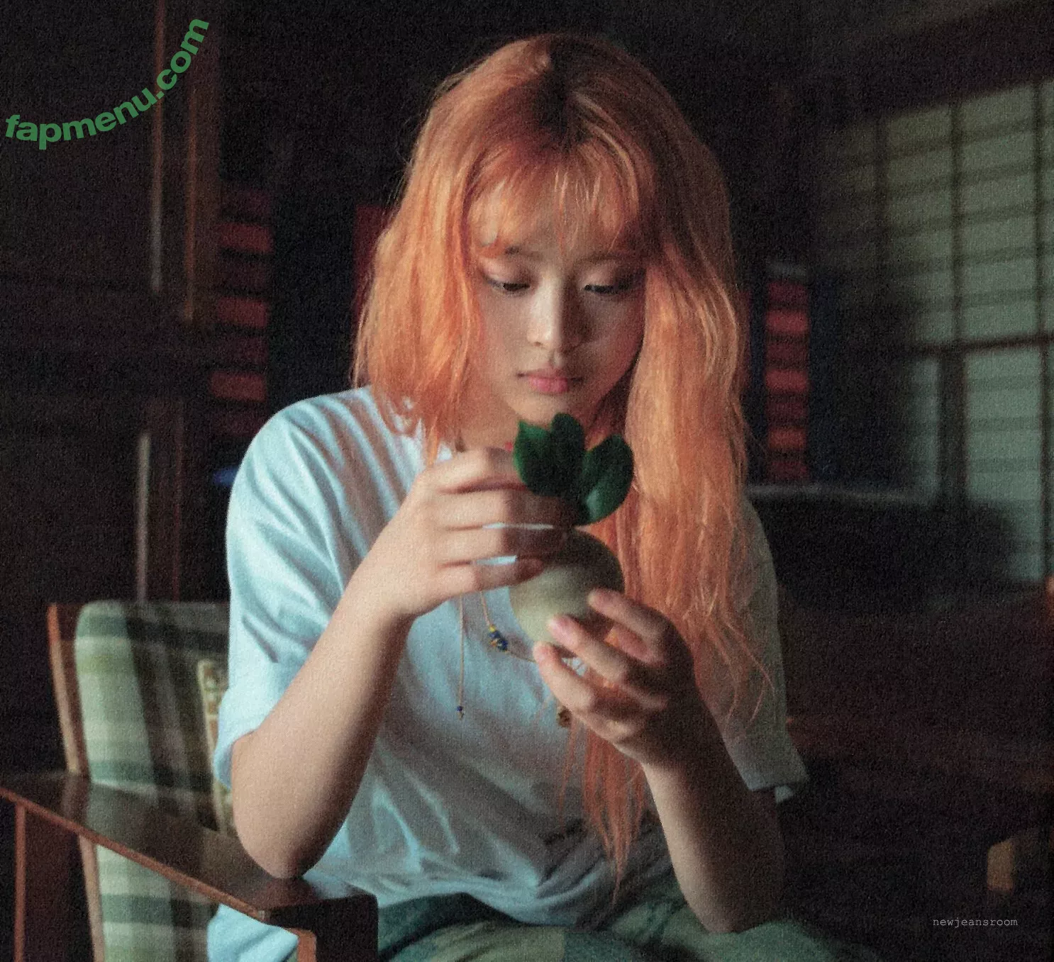 Hanni Pham nude photo #0275 (Hannijeans / newjeans_official)