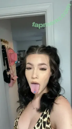 Hannnnaaaa / _hannnnaaaa / silkredpanties nude photo #0226