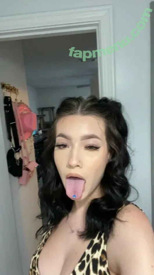 Hannnnaaaa nude photo #0226 (_hannnnaaaa / silkredpanties)