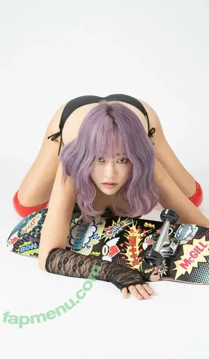 hanururu / sekaowa_sky / 하느르 nude photo #0052