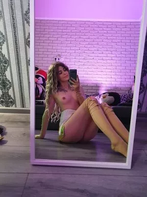 happy_manek / cw nude photo #1023