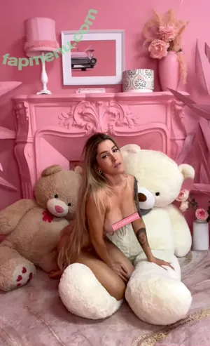 HappylifeCanada / Spicy Caro / notsoordinarycc nude photo #0008