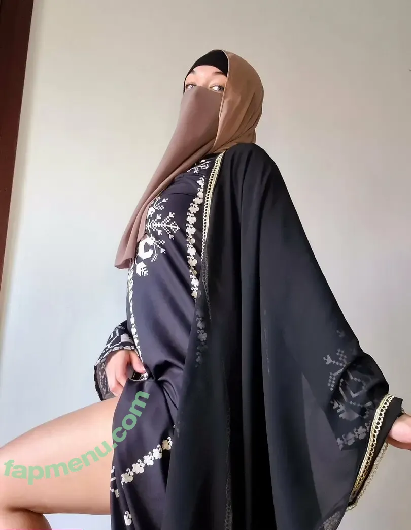 Haraminaya nude photo #0008 (Haraminaya)