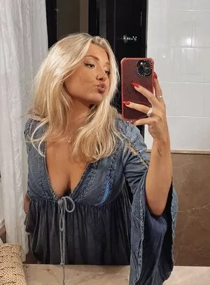 Hari Beavis / thebigtittiecommittee nude photo #0086