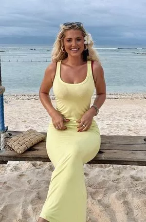 Hari Beavis / thebigtittiecommittee nude photo #0136