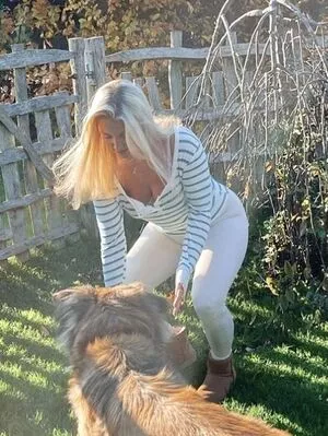 Hari Beavis / thebigtittiecommittee nude photo #0148