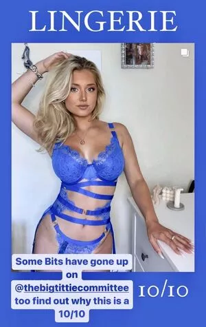 Hari Beavis / thebigtittiecommittee nude photo #0154