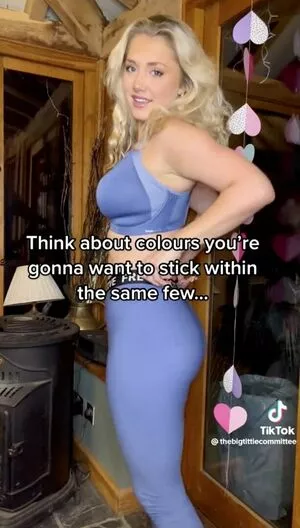 Hari Beavis / thebigtittiecommittee nude photo #0191