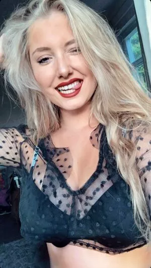 Hari Beavis / thebigtittiecommittee nude photo #0213