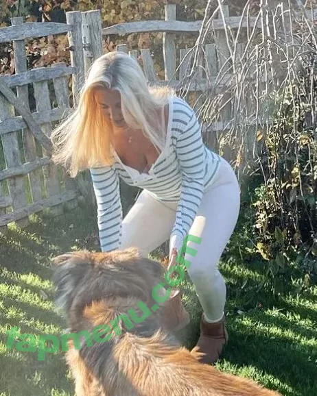 Hari Beavis nude photo #0148 (thebigtittiecommittee)