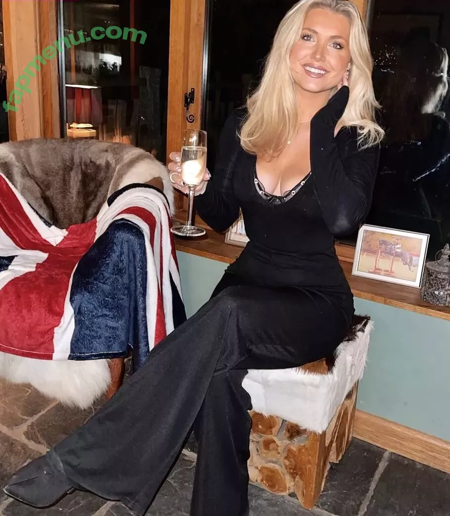 Hari Beavis nude photo #0170 (thebigtittiecommittee)