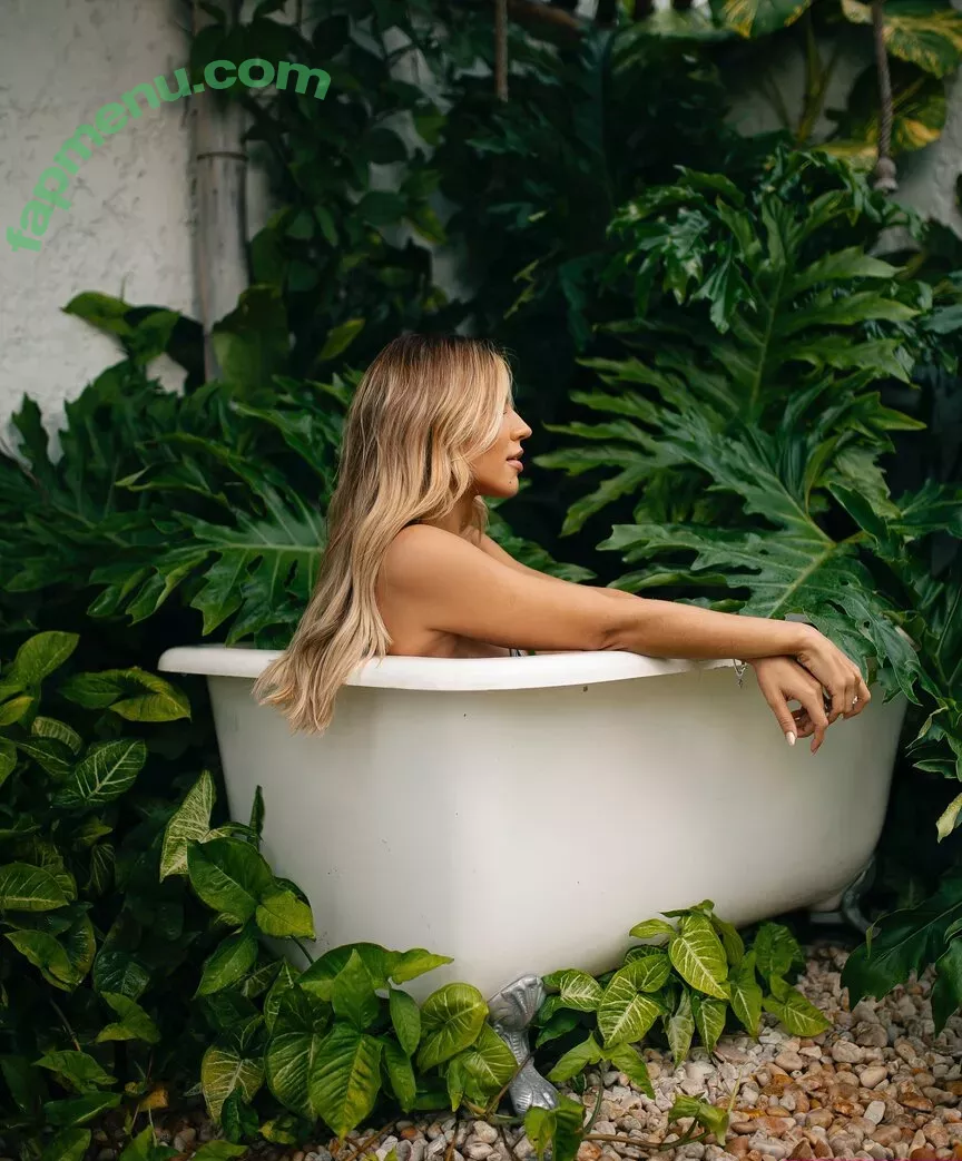 Hariany Almeida nude photo #0123 (hariany)