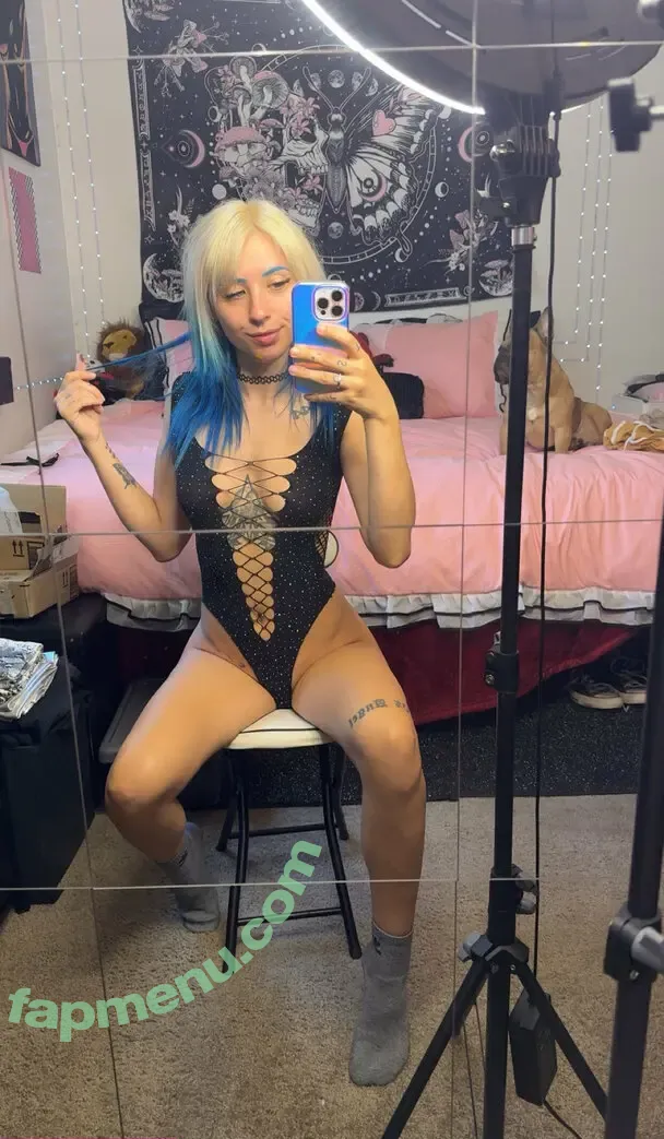 Harley Faye nude photo #0066 (harley.faye / harleyyfayye)