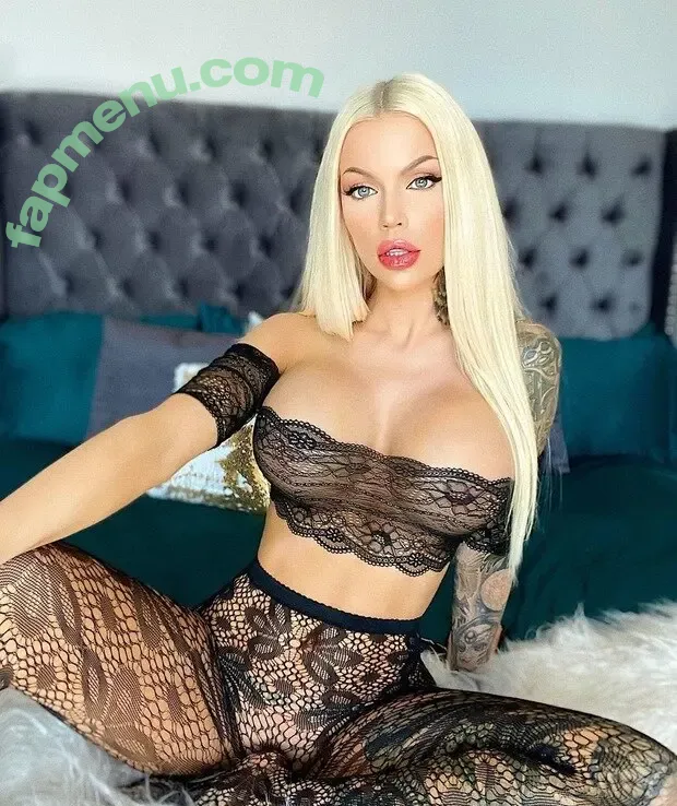 Harley LaVey nude photo #0039 (HarleyLaVey / doroteja.bt / dorotejabt)