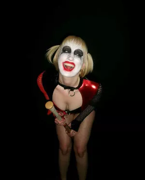 Harley Quinn Smith / harleyquinnsmith / harleysplaytime nude photo #0159