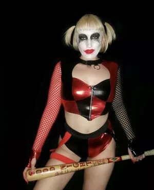 Harley Quinn Smith / harleyquinnsmith / harleysplaytime nude photo #0162