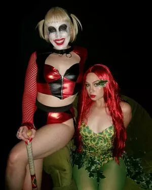 Harley Quinn Smith / harleyquinnsmith / harleysplaytime nude photo #0165