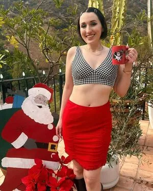 Harley Quinn Smith / harleyquinnsmith / harleysplaytime nude photo #0272