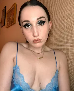 Harley Quinn Smith / harleyquinnsmith / harleysplaytime nude photo #0283
