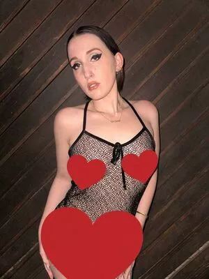 Harley Quinn Smith / harleyquinnsmith / harleysplaytime nude photo #0285