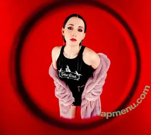 Harley Quinn Smith / harleyquinnsmith / harleysplaytime nude photo #0288
