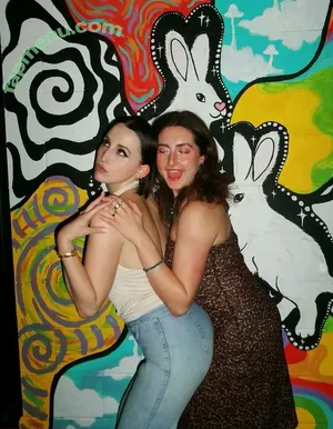 Harley Quinn Smith / harleyquinnsmith nude photo #0405