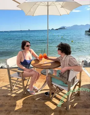 Harley Quinn Smith / harleyquinnsmith nude photo #0411