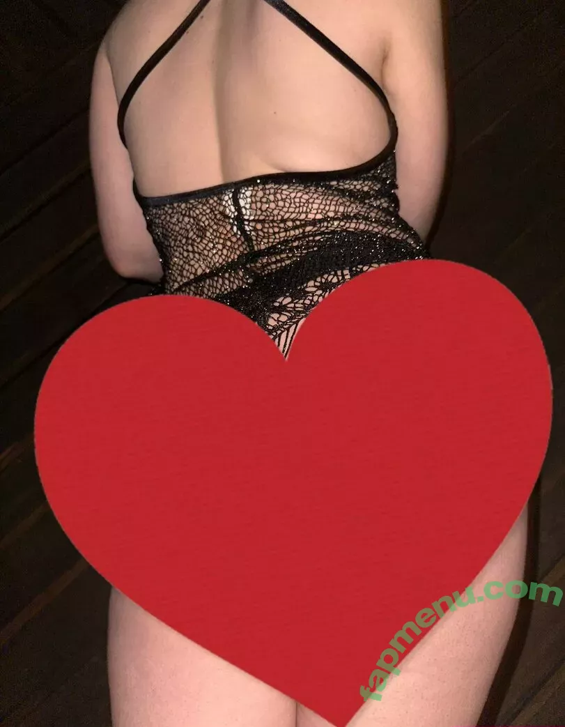 Harley Quinn Smith nude photo #0286 (harleyquinnsmith / harleysplaytime)