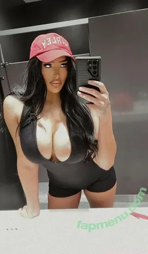 harleygunnervip / leashieleashh nude photo #0215